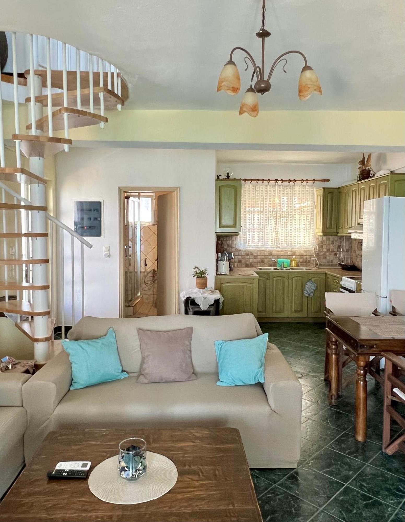 Kohyli Beachfront House Agia Pelagia Chlomou Exterior photo